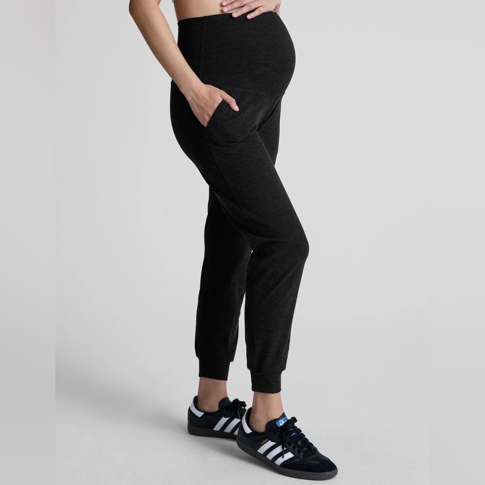 Beyond Yoga Spacedye Beyond the Bump Maternity Midi Jogger M Darkest Night